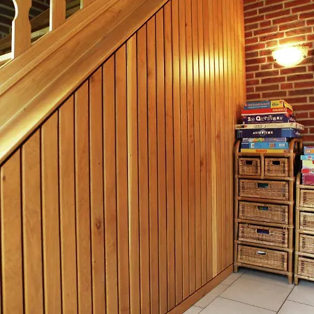 בית נופש Spacious Farmhouse In Achterhoek With Play Loft Neede